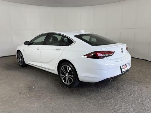 2019 Buick Regal Sportback FWD Preferred II