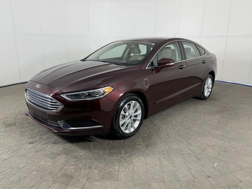 2018 Ford Fusion Energi SE Luxury