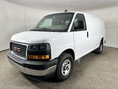 2022 GMC Savana 2500 Work Van