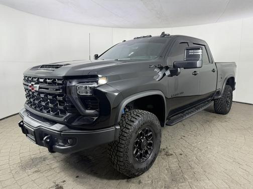 2025 Chevrolet Silverado 2500 4WD Crew Cab ZR2 Bison Edition