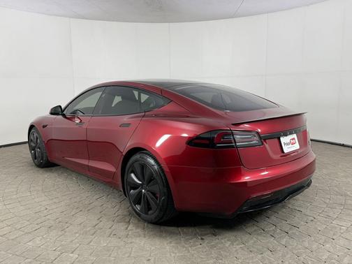 Red Multi-Coat 2023 Tesla Model S Plaid