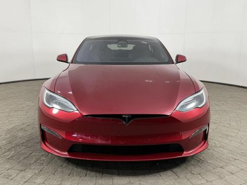 Red Multi-Coat 2023 Tesla Model S Plaid