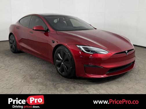 Red Multi-Coat 2023 Tesla Model S Plaid