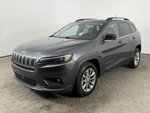 Granite Crystal Metallic Clearcoat 2022 Jeep Cherokee Latitude Lux
