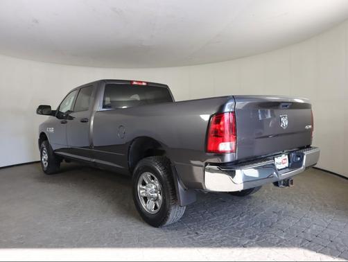 2018 RAM 3500 Tradesman Crew Cab 4x4 8' Box