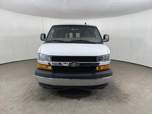 2022 Chevrolet Express 2500 RWD 2500 Regular Wheelbase WT