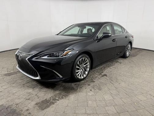 2019 Lexus ES 350 Base