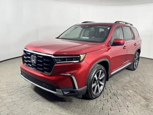 2023 Honda Pilot Touring 8-Passenger
