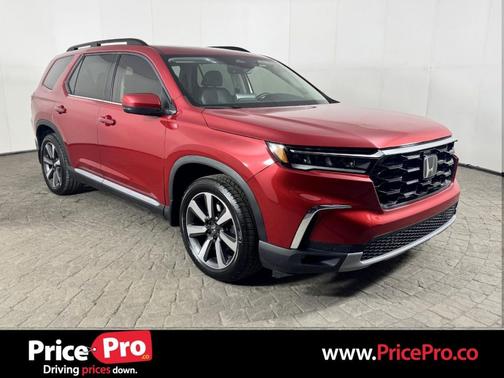 2023 Honda Pilot Touring 8-Passenger