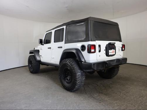 2020 Jeep Wrangler Unlimited Willys 4X4