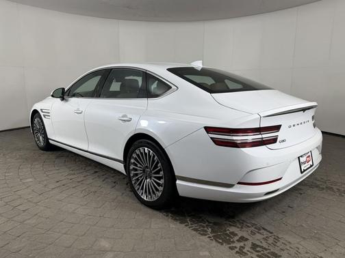 2024 Genesis Electrified G80 Advanced