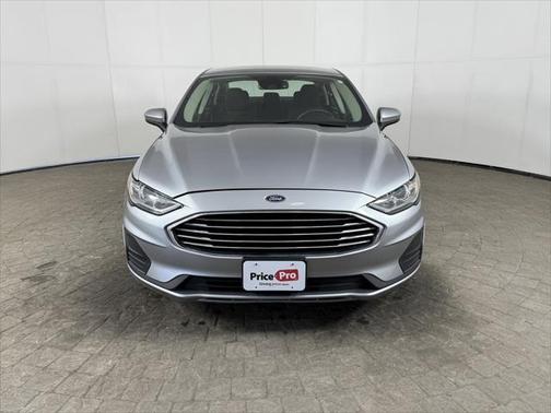 2020 Ford Fusion Hybrid SE