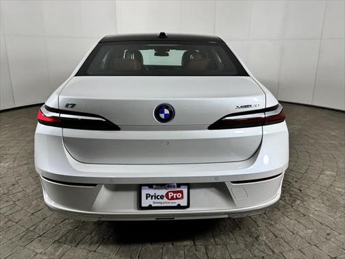 2023 BMW i7 xDrive60