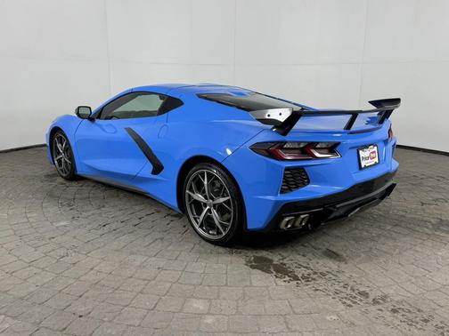 2022 Chevrolet Corvette Stingray w/2LT
