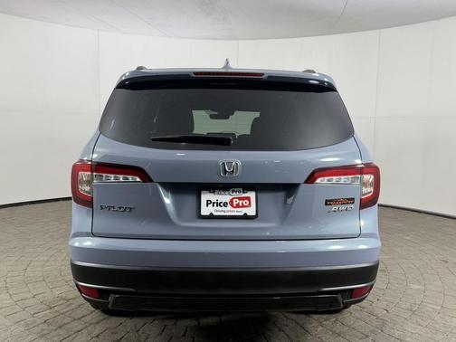 Sonic Gray Pearl 2022 Honda Pilot TrailSport AWD