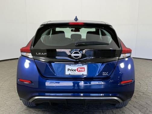Deep Blue Pearl 2023 Nissan Leaf SV PLUS