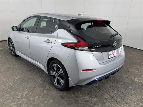 2022 Nissan Leaf SV 40 kWh