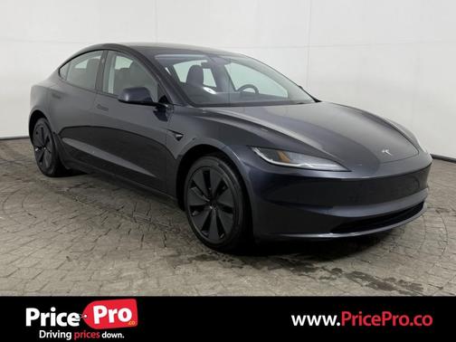 2025 Tesla Model 3 Long Range
