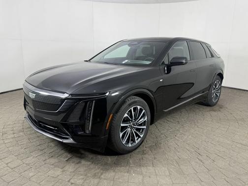 Stellar Black Metallic 2024 Cadillac LYRIQ Sport