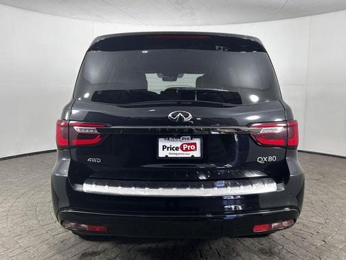 Mineral Black 2024 INFINITI QX80 PREMIUM SELECT AWD