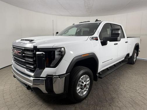 Summit White 2024 GMC Sierra 2500 Pro