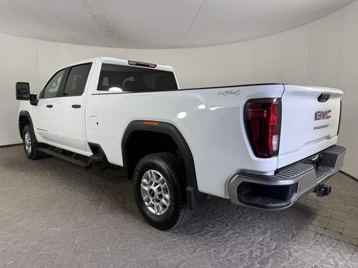 Summit White 2024 GMC Sierra 2500 Pro