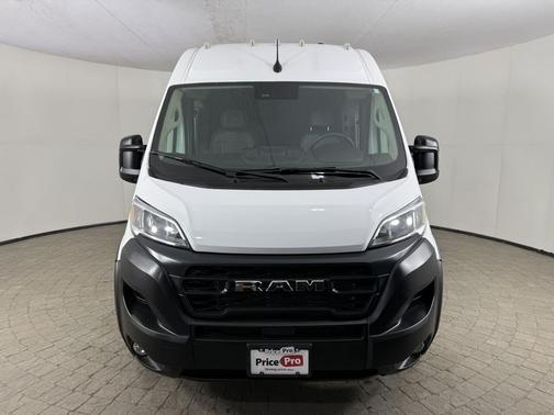 2025 RAM ProMaster 2500 Tradesman