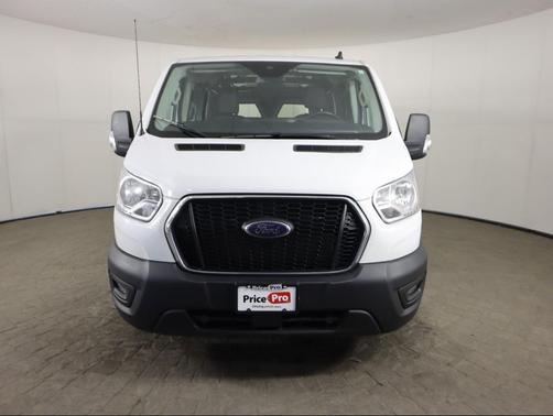 2022 Ford Transit-250 Base