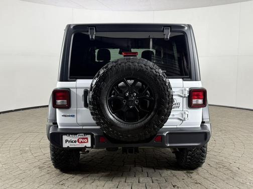 2025 Jeep Wrangler 4xe Willys