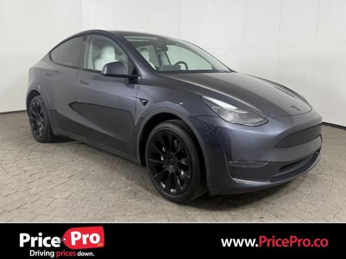 2024 Tesla Model Y Long Range