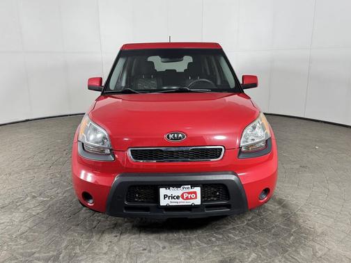 2010 Kia Soul +
