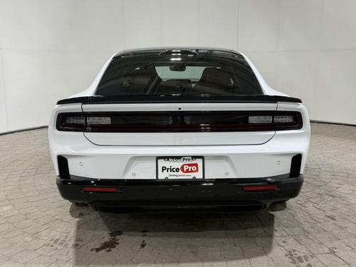 2025 Dodge Charger Daytona Scat Pack