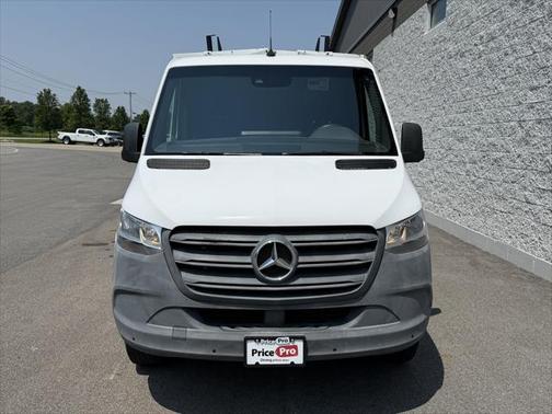 2019 Mercedes-Benz Sprinter 1500 Standard Roof I4