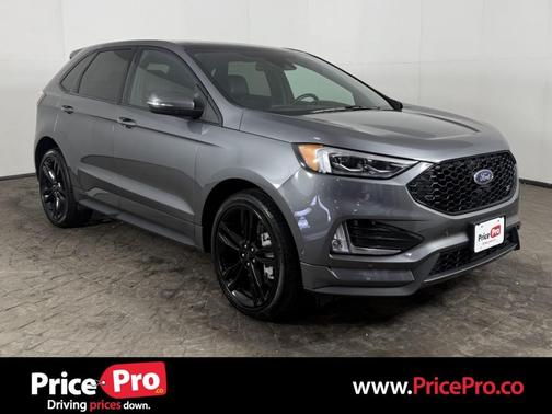 Carbonized Gray Metallic 2024 Ford Edge ST