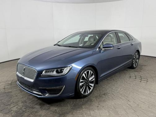 Blue Diamond Metallic 2018 Lincoln MKZ Reserve I