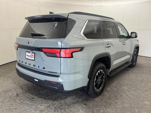 2025 Toyota Sequoia SR5