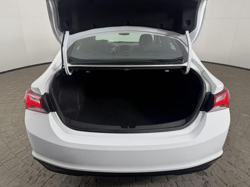 2022 Chevrolet Malibu 4dr Sdn LT