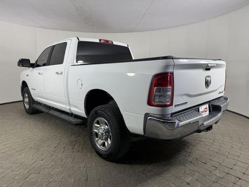 2019 RAM 2500 Big Horn 4x4 Crew Cab 6'4 Box