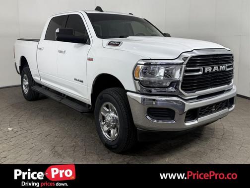2019 RAM 2500 Big Horn 4x4 Crew Cab 6'4 Box