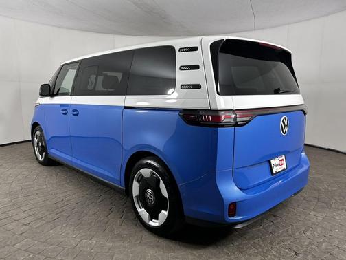 Cabana Blue 2025 Volkswagen ID. Buzz Pro S Plus