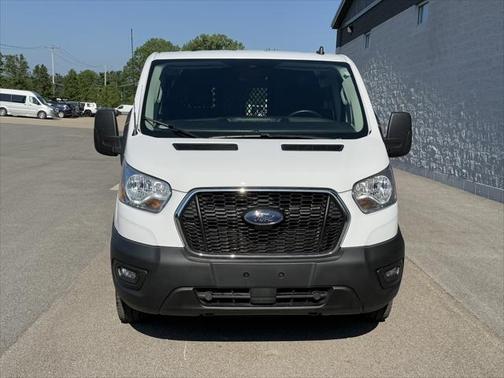 2022 Ford Transit-250 Base