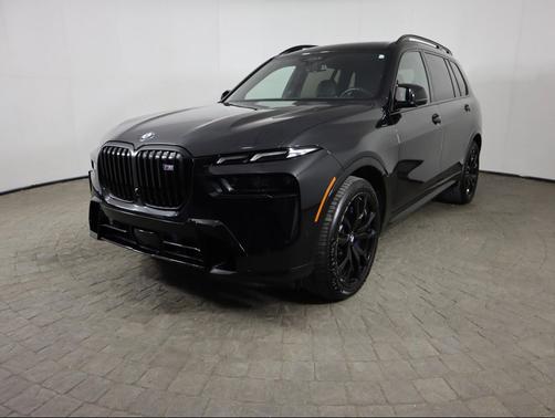 2024 BMW X7 M60i