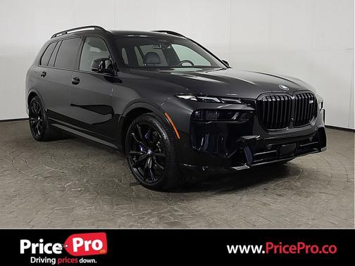 2024 BMW X7 M60i