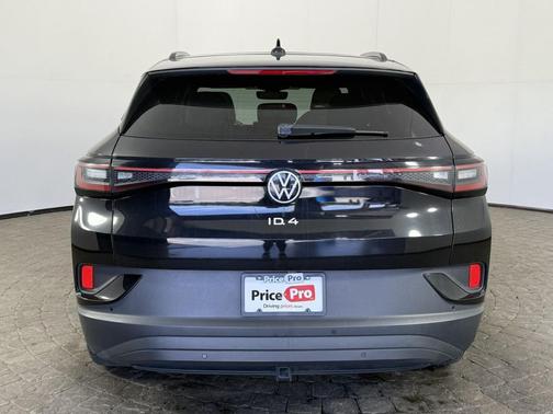 Deep Black Pearl 2023 Volkswagen ID.4 Pro S