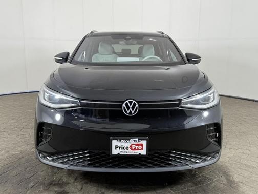 Deep Black Pearl 2023 Volkswagen ID.4 Pro S