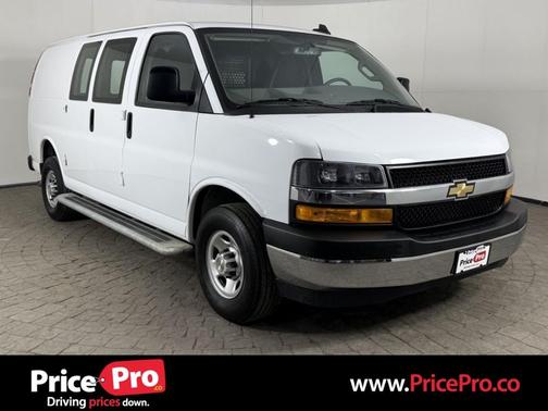 2024 Chevrolet Express 2500 RWD 2500 135