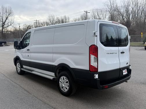 2024 Ford Transit-250 Base