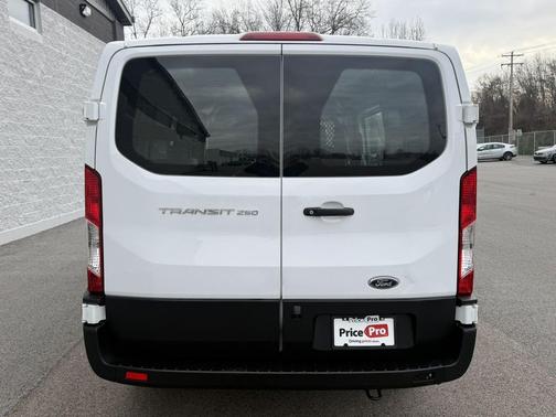 2024 Ford Transit-250 Base