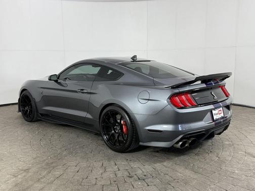 Carbonized Gray Metallic 2022 Ford Shelby GT500 Base