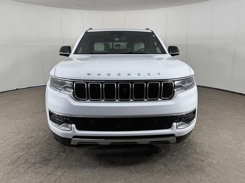 2025 Jeep Wagoneer L Series III 4x4